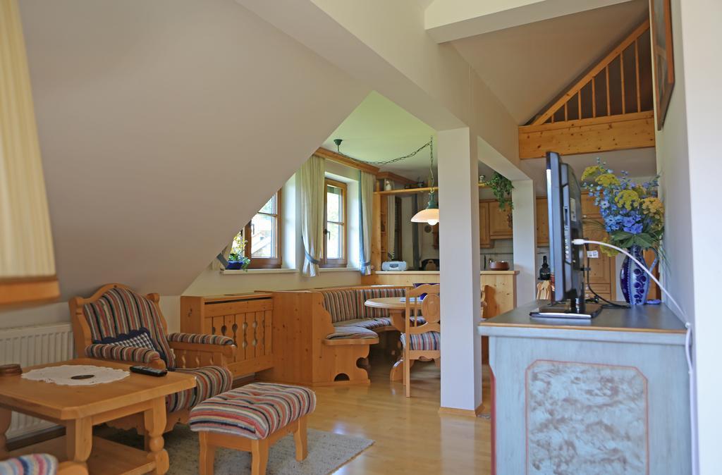 Appartementhaus Wehrenfennig Gosau Room photo